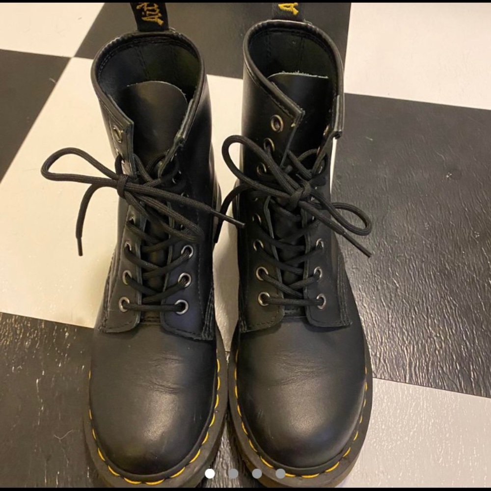 Doc Marten 1940 boots